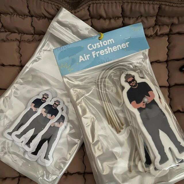 Turn Photos into Custom Air Fresheners - Image 24